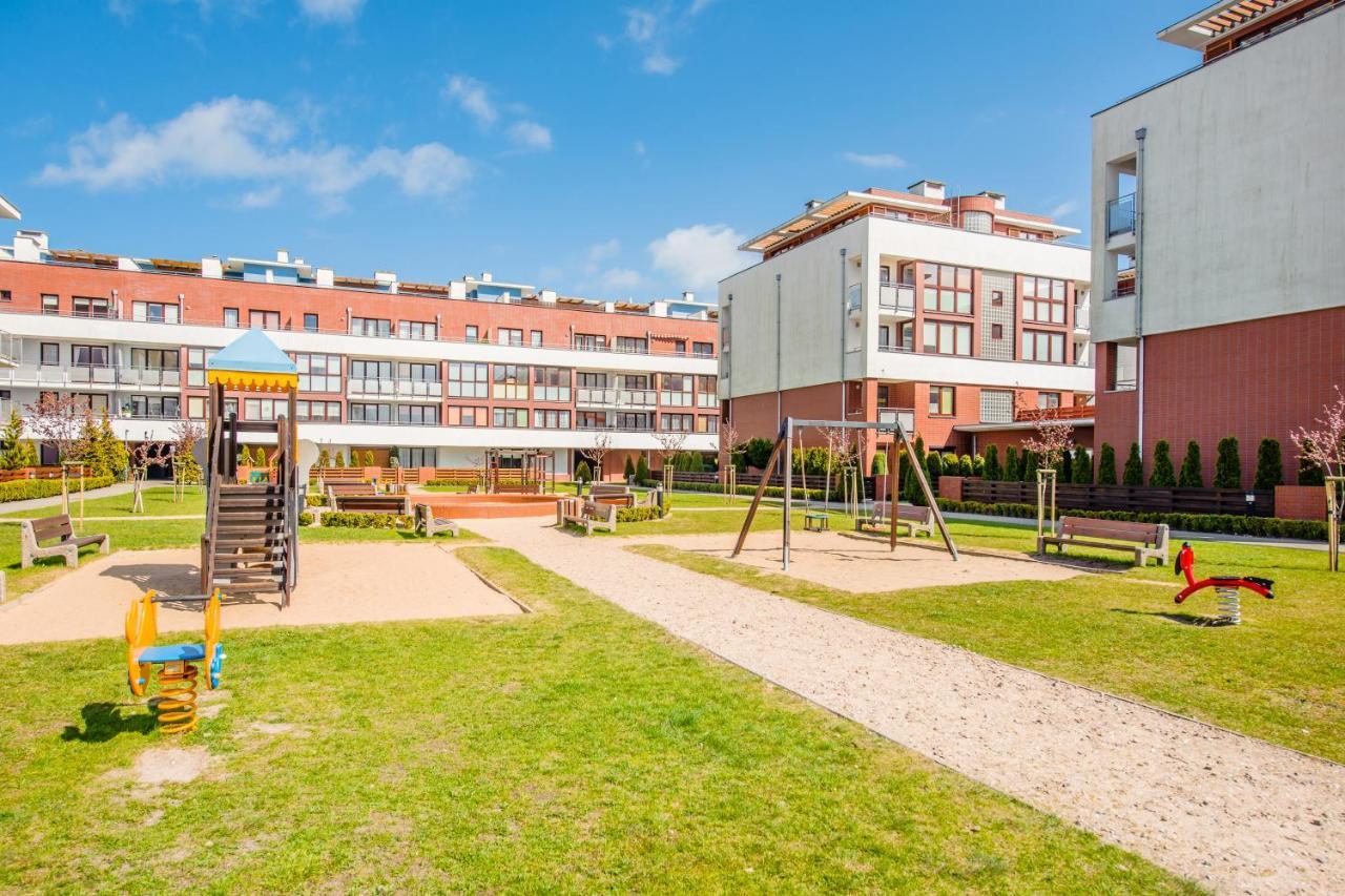 Apartamenty Sun & Snow Kolobrzeg Jantar Eksteriør bilde